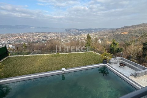 ویلا در  Sapanca ، ترکیه 4 خوابه ، 330 متر مربع.  شماره 221604