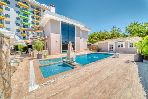 3+1 Villa  in Avsallar, Antalya, Turkey No. 230975