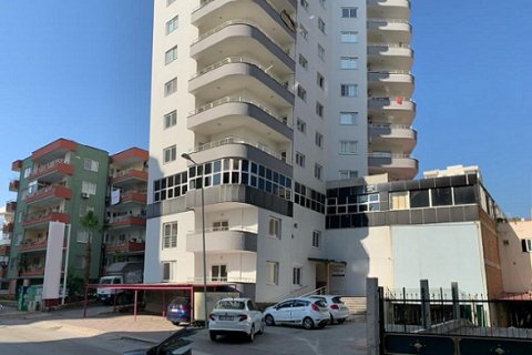 5+1 Apartment  in Mersin, Turkey No. 230974