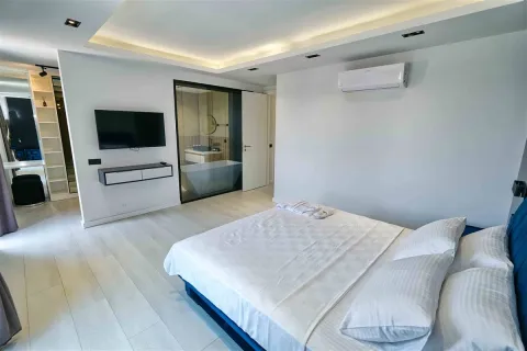 آپارتمان در  Aegean Region ، ترکیه 4 خوابه ، 450 متر مربع.  شماره 223938 - 21