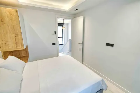 آپارتمان در  Aegean Region ، ترکیه 4 خوابه ، 450 متر مربع.  شماره 223938 - 8