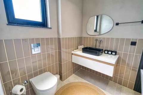 آپارتمان در  Aegean Region ، ترکیه 4 خوابه ، 450 متر مربع.  شماره 223938 - 17