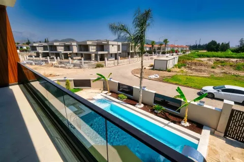 آپارتمان در  Aegean Region ، ترکیه 4 خوابه ، 450 متر مربع.  شماره 223938 - 12