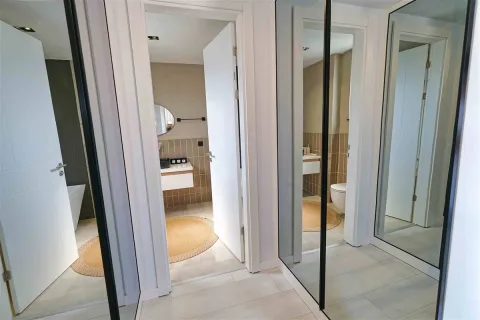 آپارتمان در  Aegean Region ، ترکیه 4 خوابه ، 450 متر مربع.  شماره 223938 - 25