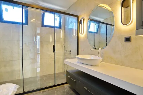 آپارتمان در  Mugla ، ترکیه 5 خوابه ، 490 متر مربع.  شماره 223937 - 3