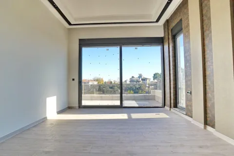 آپارتمان در  Mugla ، ترکیه 5 خوابه ، 490 متر مربع.  شماره 223937 - 1