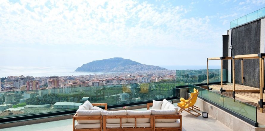 5+1 Villa  in Cikcilli, Antalya, Türkei Nr. 224702