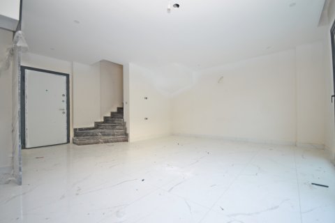 2+1 Wohnung  in Alanya, Antalya, Türkei Nr. 216807 - 3