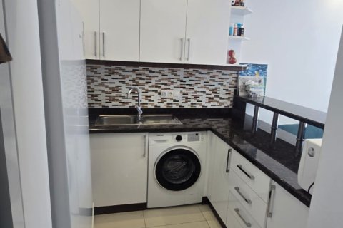 Аренда квартиры  в Аланье, Анталье, Турция 1+1, №216809 – фото 5