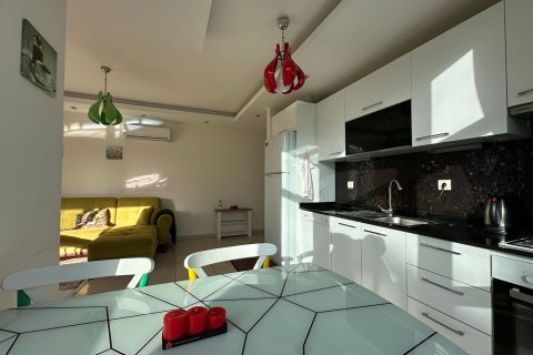 Аренда квартиры  в Аланье, Анталье, Турция 1+1, 75м2, №216810 – фото 19