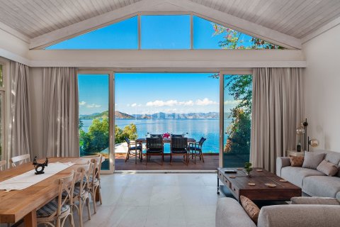 3+1 Villa in Fethiye, Mugla, Türkei Nr. 225350 - 8