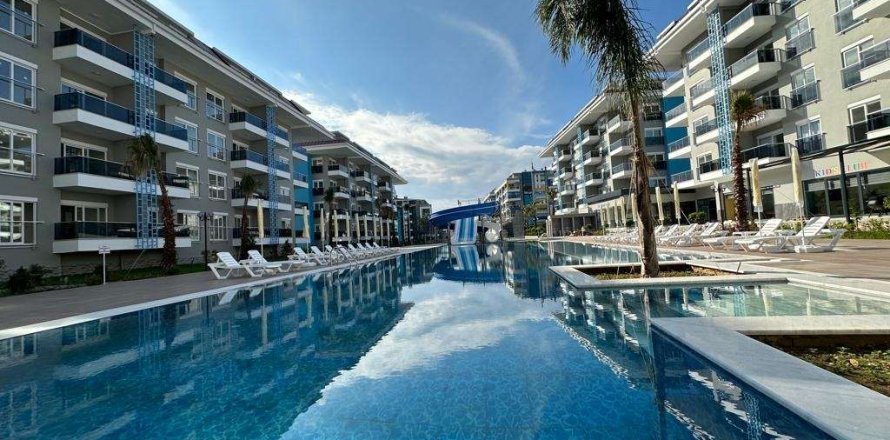 2+1 Apartment  in Alanya, Antalya, Turkey No. 233109