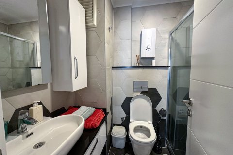 2+1 Lägenhet i Oba, Antalya, Turkiet Nr. 228488 - 11