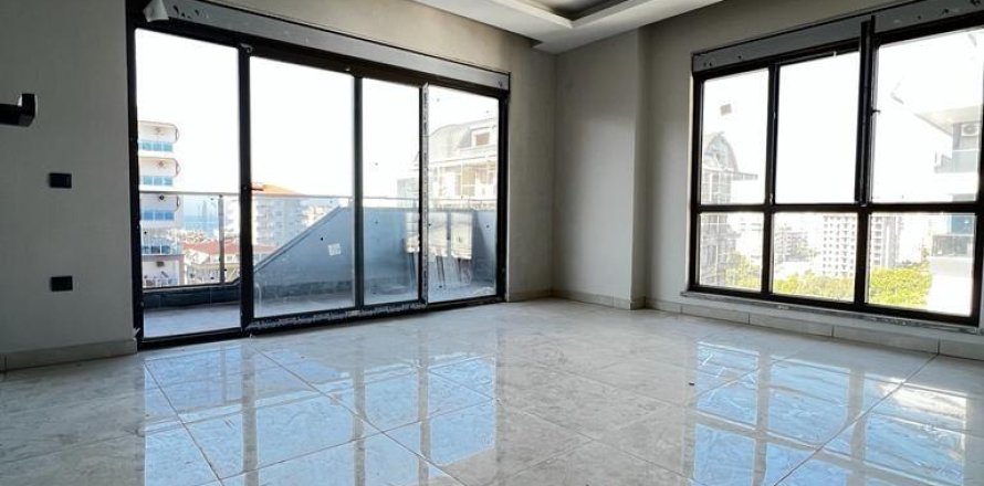 5+1 Lejlighed i Mahmutlar, Antalya, Tyrkiet Nr. 219935