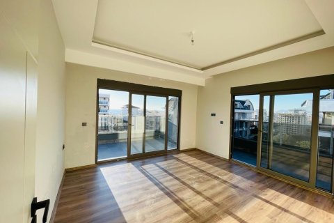 5+1 Lejlighed i Mahmutlar, Antalya, Tyrkiet Nr. 219935 - 9