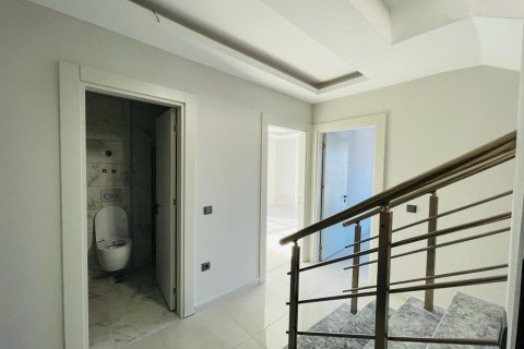 5+1 Lejlighed i Mahmutlar, Antalya, Tyrkiet Nr. 219935 - 13