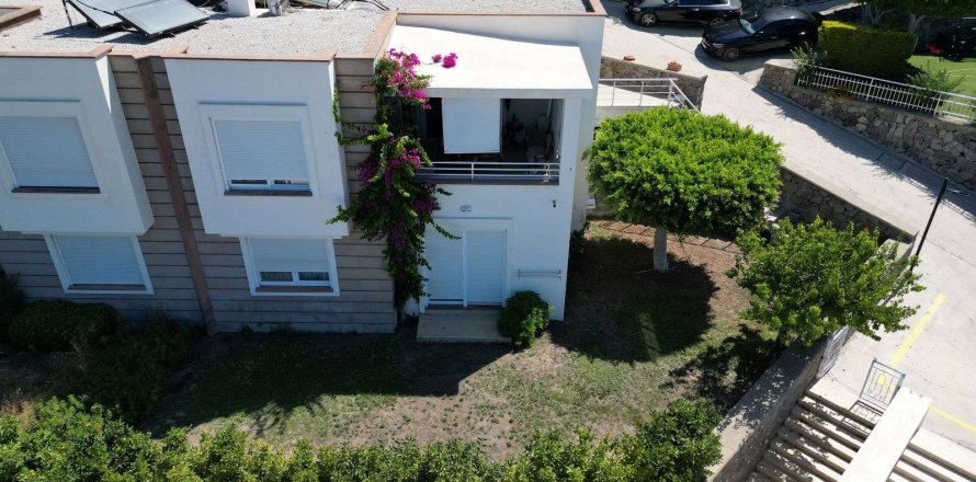 Villa  3+1  Turgutreis, Muğla, Türkiye №233027