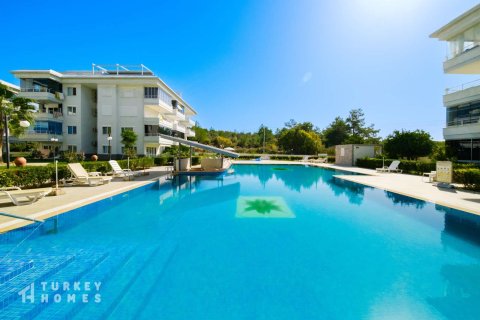 2+1 Apartment  in Alanya, Antalya, Turkey No. 233029