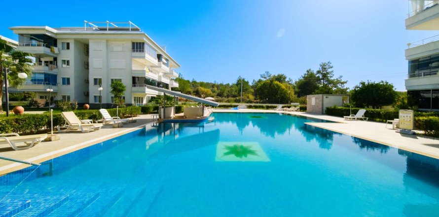 2+1 Apartment  in Alanya, Antalya, Turkey No. 233029