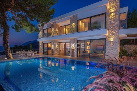 ویلا در  Fethiye ، ترکیه 3 خوابه ، 600 متر مربع.  شماره 226540 - 3