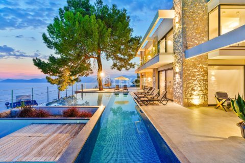 3+1 Villa i Fethiye, Mugla, Tyrkiet Nr. 226540 - 29