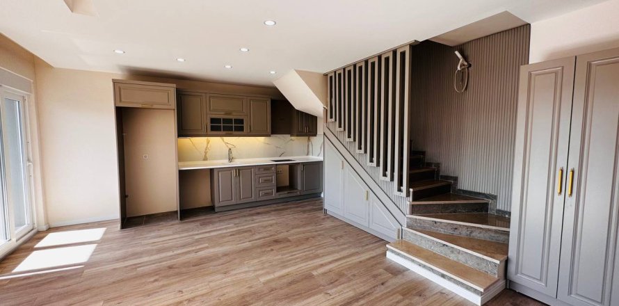 3+1 Lejlighed  i Alanya, Antalya, Tyrkiet Nr. 218735