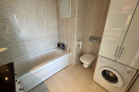 آپارتمان در  Cikcilli ، ترکیه 2 خوابه ، 115 متر مربع.  شماره 218734 - 13