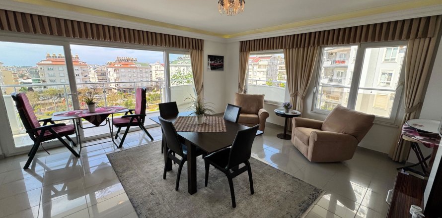 آپارتمان در  Cikcilli ، ترکیه 2 خوابه ، 115 متر مربع.  شماره 218734