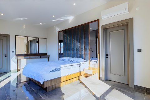 6+1 Villa  i Serik, Antalya, Tyrkia Nr. 215558 - 23