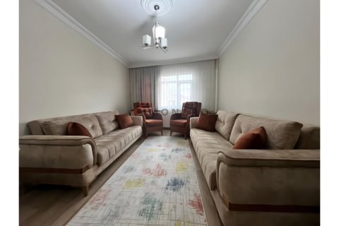 5+1 Leilighet  i Zeytinburnu, Istanbul, Tyrkia Nr. 215560 - 2