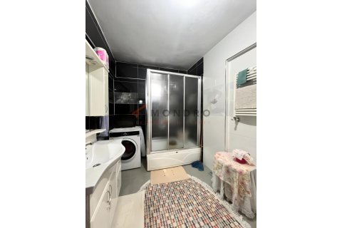 5+1 Leilighet  i Zeytinburnu, Istanbul, Tyrkia Nr. 215560 - 8