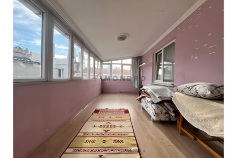 5+1 Leilighet  i Zeytinburnu, Istanbul, Tyrkia Nr. 215560 - 13
