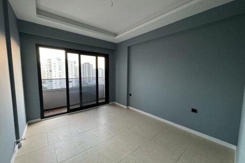 1+1 Apartment  in Mersin, Turkey No. 230672