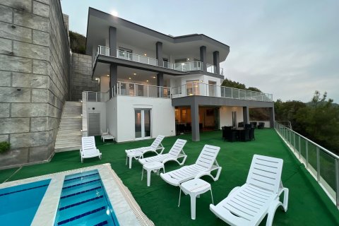 Villa  5+2  Alanya, Antalya, Türkiye №219730