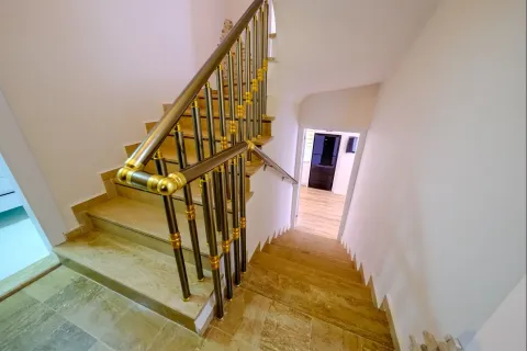 3+1 Villa  i Kestel, Antalya, Turkiet Nr. 219480 - 10