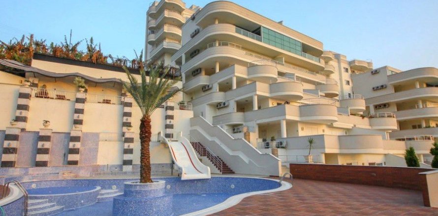 4+1 Apartment  in Mahmutlar, Antalya, Turkey No. 219760
