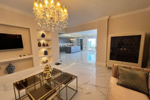 4+1 Wohnung  in Alanya, Antalya, Türkei Nr. 216599 - 3