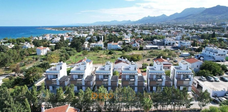 Квартира  3+1 в Гирне, Северный Кипр №226203