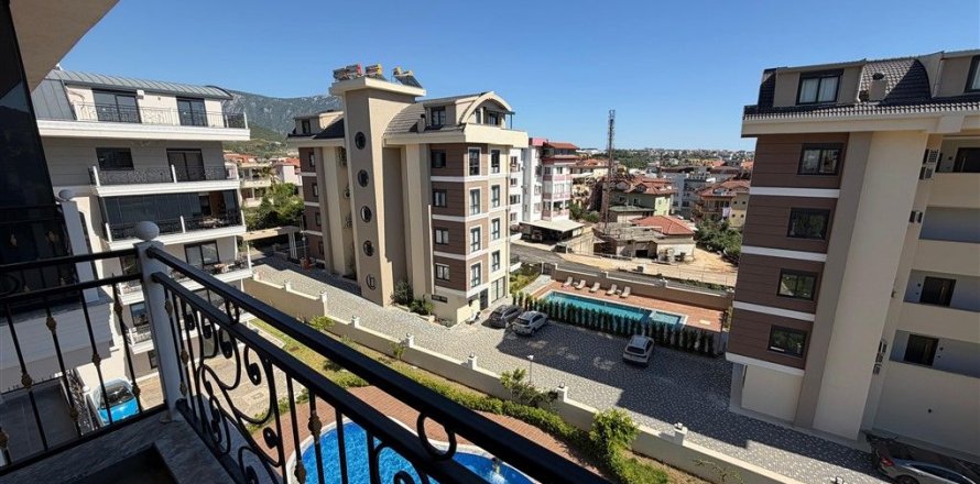 3+1 Lägenhet  i Oba, Antalya, Turkiet Nr. 227408