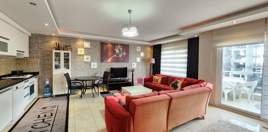 1+1 Apartment  in Mahmutlar, Antalya, Turkey No. 218744