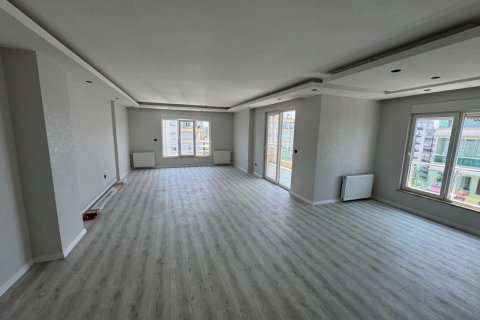 Продажа квартиры  в Анталье, Турция 3+2, 240м2, №211341 – фото 9