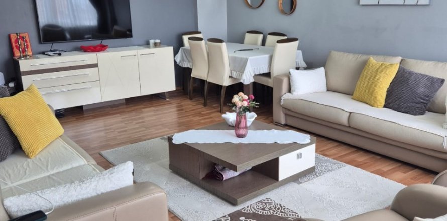 آپارتمان در  Antalya ، ترکیه 3 خوابه ، 175 متر مربع.  شماره 211303