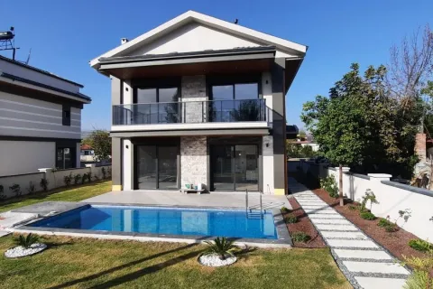 آپارتمان در  Avsallar ، ترکیه 4 خوابه ، 375 متر مربع.  شماره 223990