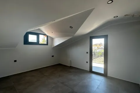 آپارتمان در  Avsallar ، ترکیه 4 خوابه ، 250 متر مربع.  شماره 223987 - 9