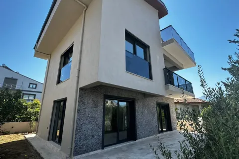 آپارتمان در  Avsallar ، ترکیه 4 خوابه ، 250 متر مربع.  شماره 223987 - 11