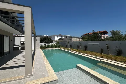 آپارتمان در  Avsallar ، ترکیه 3 خوابه ، 1000 متر مربع.  شماره 223989 - 3