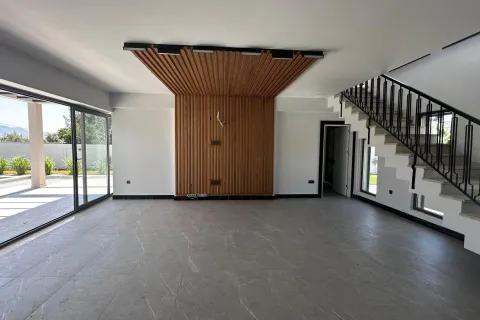 آپارتمان در  Avsallar ، ترکیه 3 خوابه ، 1000 متر مربع.  شماره 223989 - 12