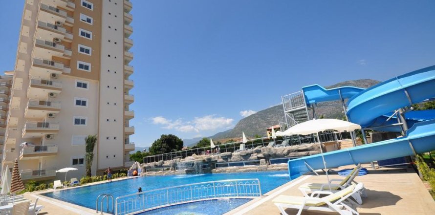 2+1 Lejlighed  i Mahmutlar, Antalya, Tyrkiet Nr. 219231