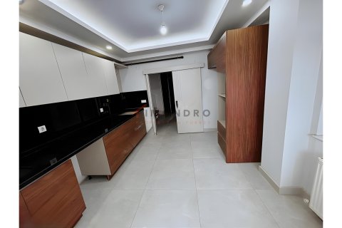 Продажа квартиры  в Анталье, Турция 5+1, 270м2, №215505 – фото 7