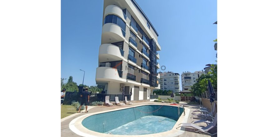 1+1 Lägenhet  i Konyaalti, Antalya, Turkiet Nr. 215500